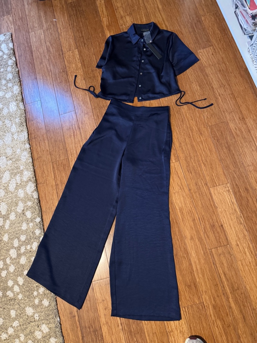NWT House of Harlow 1960 Navy Wide-Leg Pants